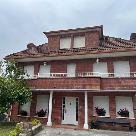 Vila Casamentera Mentera Barruelo Exteriér fotografie