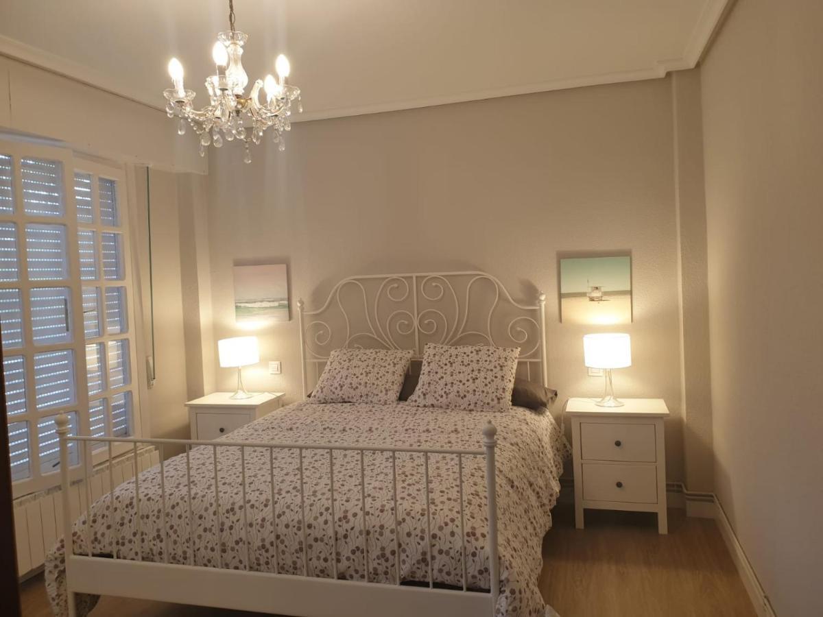 Vila Casamentera Mentera Barruelo Exteriér fotografie